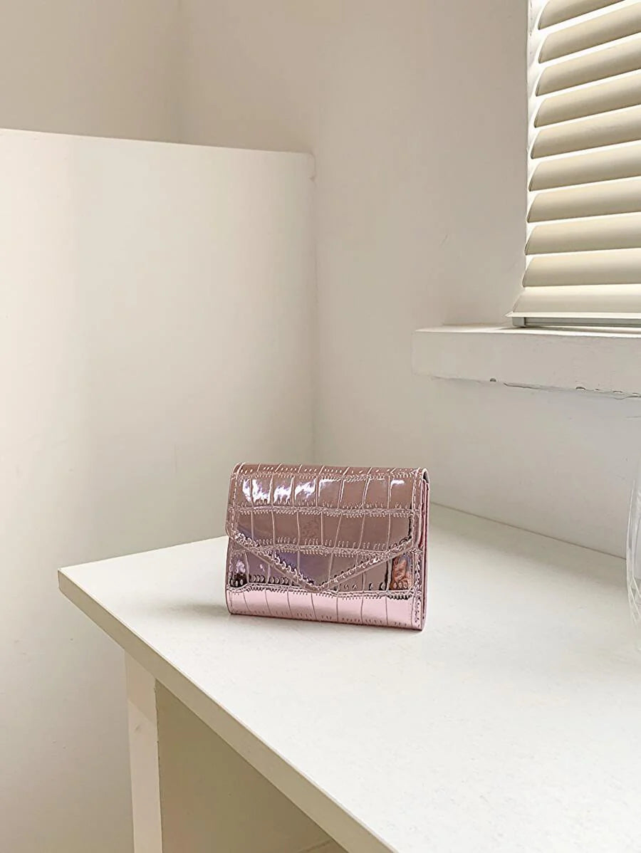 Metallic Crocodile Embossed Pocket Wallet Small Bi-Fold Slim Women Wallet PU Leather ID Card Minimalist Fashion Modern Business Anniversary On Valentine Day For Birthday GiftFemale Lady Girls Women Gift Gift Bag Present Gifts For Teachers Hot Pink Busines