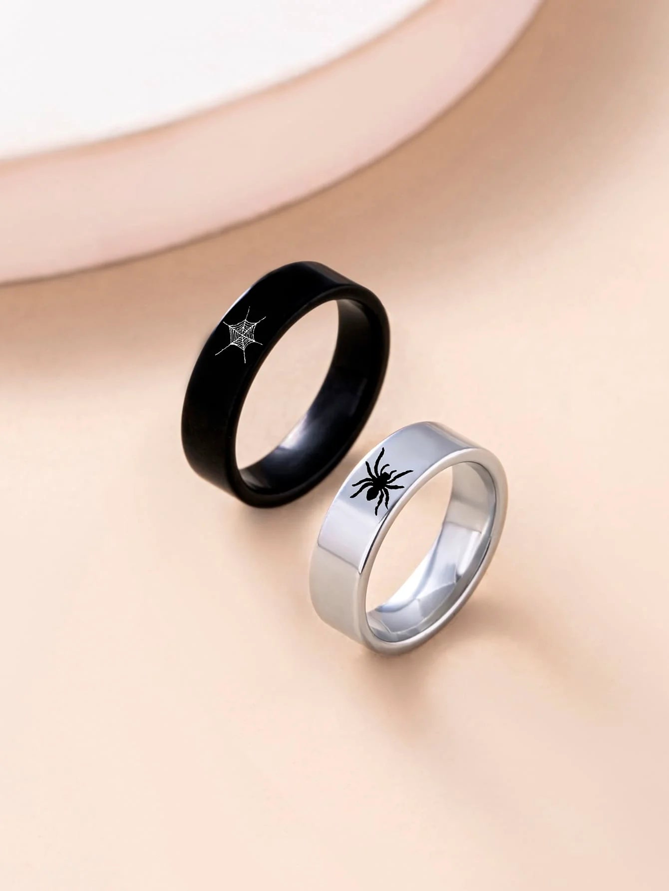 suteyi 2pcs Stainless Steel Spider Print Couple Rings, Halloween Spider Dark Rings