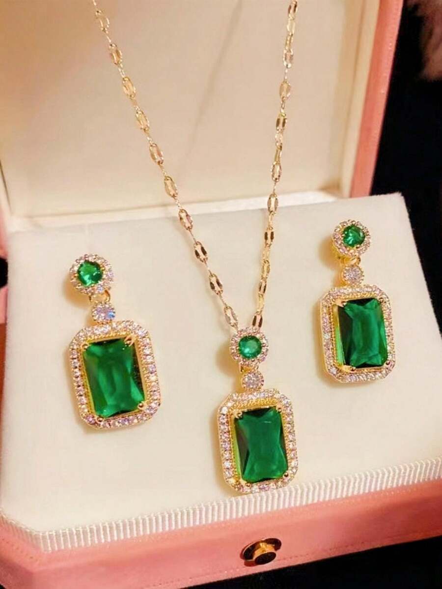 Green Diamond High-End Earrings, Necklace, Ring Set, Banquet Dress Accessories