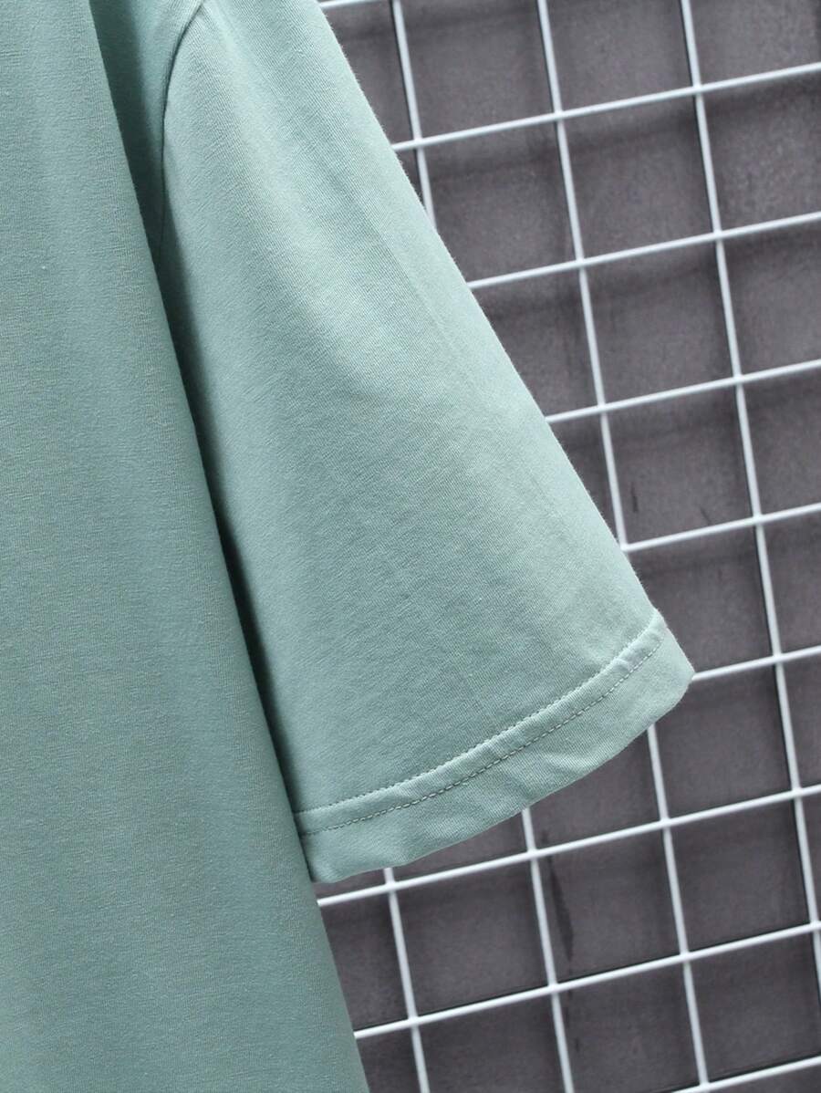Manfinity Homme Men's Solid Color Round Neck Short Sleeve T-Shirt