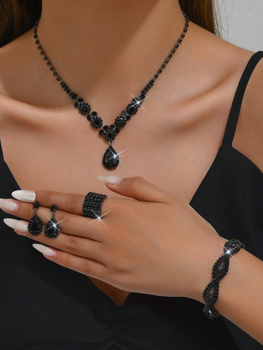 5pcs/Set Fashionable Black Jewelry Set Including Necklace, Earrings, Bracelet, Elastic Ring