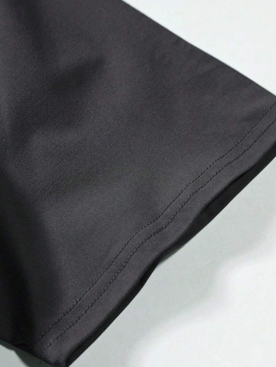 Manfinity Homme Men's Solid Color Round Neck Short Sleeve T-Shirt
