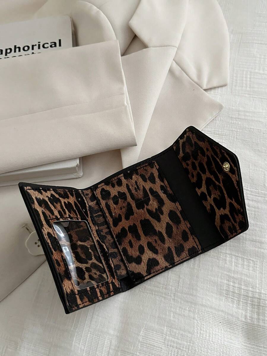 Metallic Crocodile Embossed Pocket Wallet Small Bi-Fold Slim Women Wallet PU Leather ID Card Minimalist Fashion Modern Business Anniversary On Valentine Day For Birthday GiftFemale Lady Girls Women Gift Gift Bag Present Gifts For Teachers Hot Pink Busines