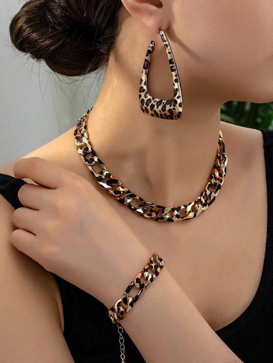 1pc Geometric Leopard Print Chain Necklace + 1pc Leopard Print Chain Bracelet + 1pair Hollow Out Triangle Leopard Print Earrings European And American Retro Exaggerated Women Jewelry Set
