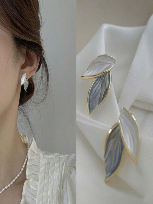 Personalized French Light Luxury Simple And Elegant Mori Leaf Lady Earrings 1 Pair